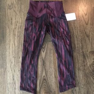 Lululemon cropped leggings